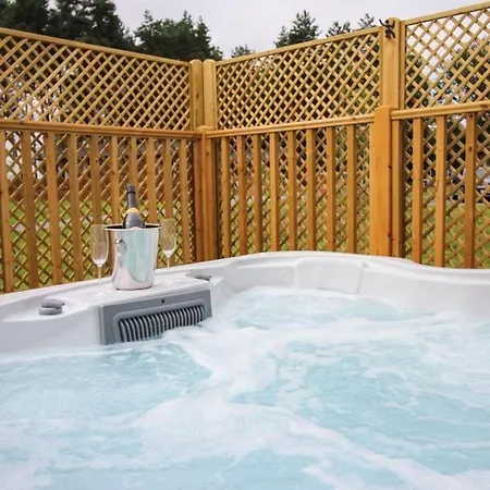 Gerendaház Hollicarrs - Long Lane York