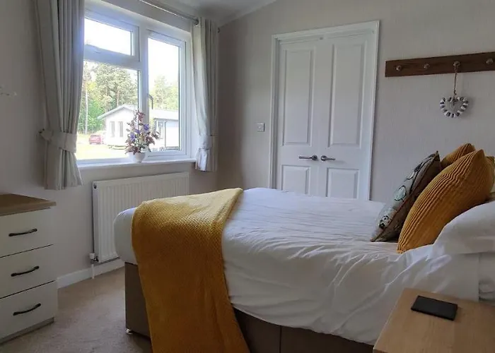 Hollicarrs - Long Lane Alojamento de Turismo Selvagem *