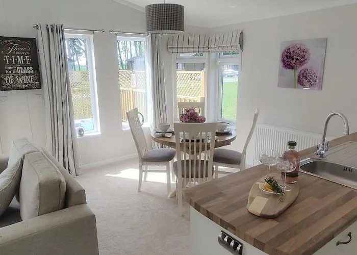 Alojamento de Turismo Selvagem Hollicarrs - Long Lane York